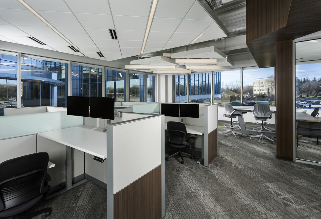 R&R Realty Group Offices West Des Moines Office Snapshots