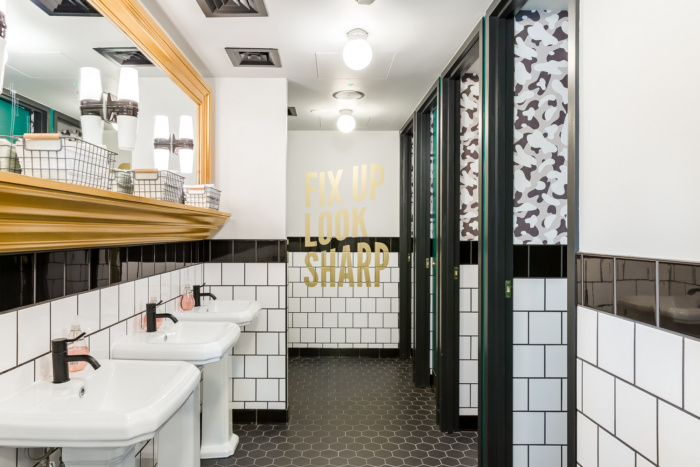 WeWork - Waterhouse Square Coworking Offices - London - 16