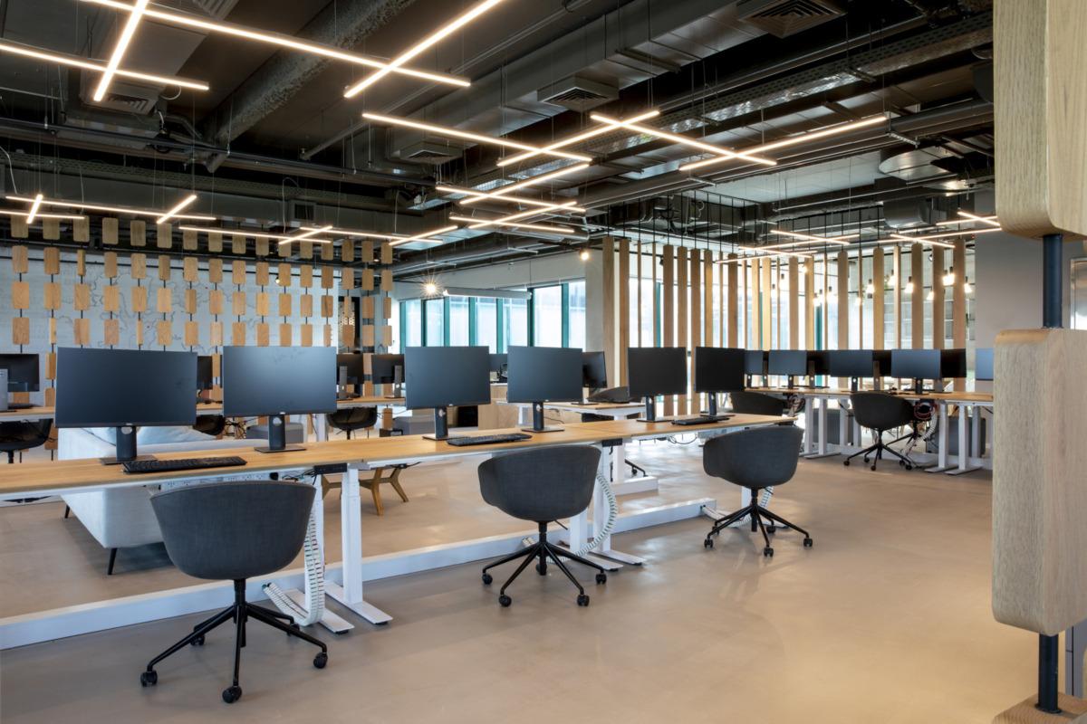 Confidential Electronic Component Distribution Company Offices Petah