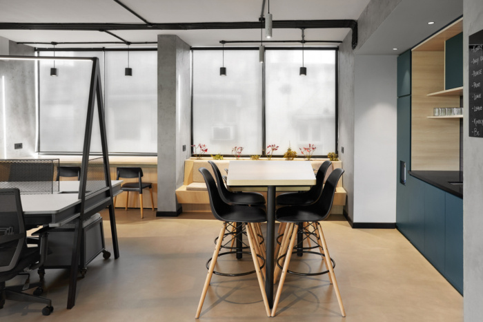 .U Share Coworking Offices - New Delhi - 4