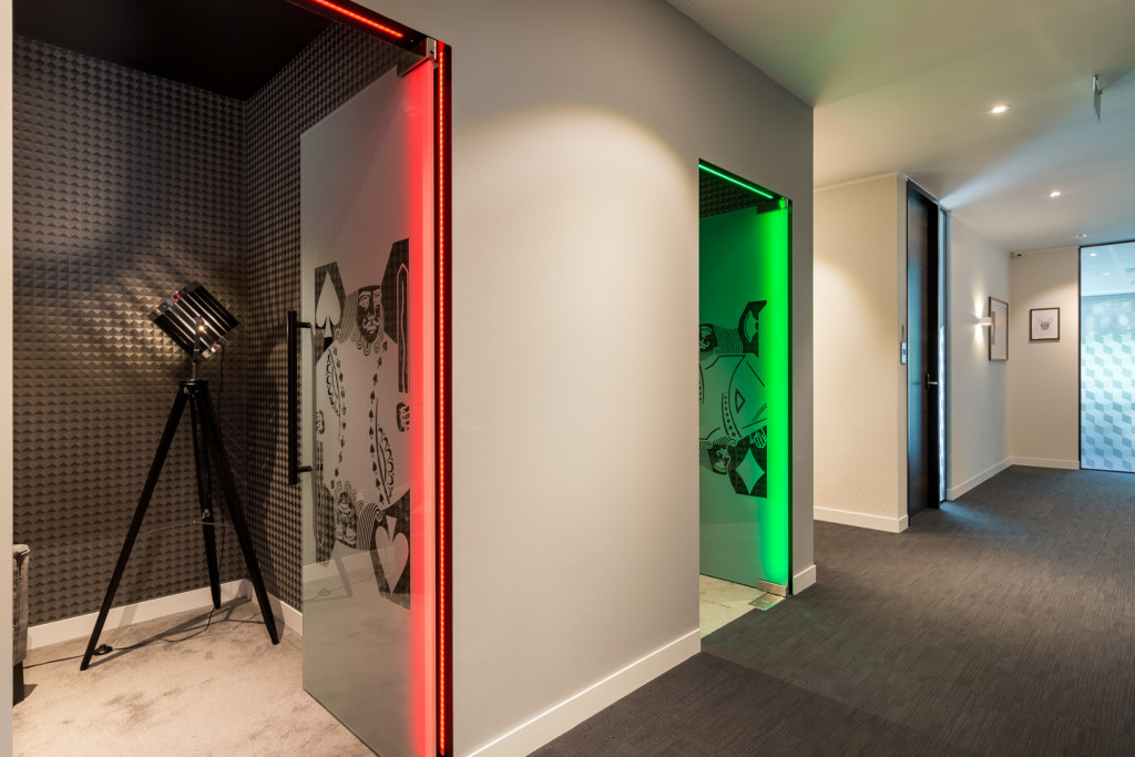 Clarendon Business Centre Coworking Offices - London | Office Snapshots