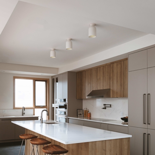 Spotlight Volumes - 0