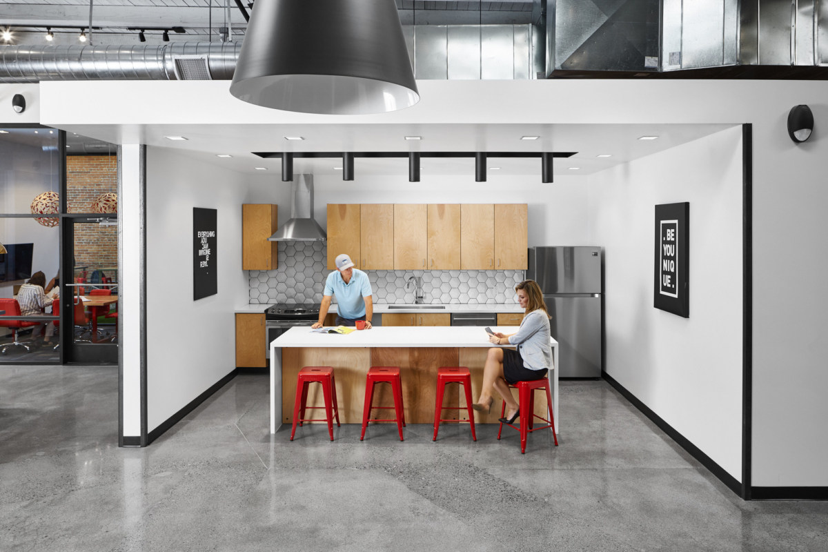 4 Degrees Real Estate Offices Spokane Office Snapshots