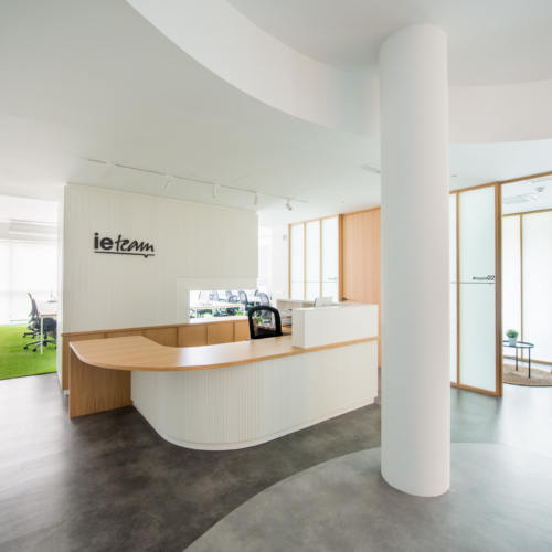 recent ieTeam Consultores Offices – San Sebastian office design projects