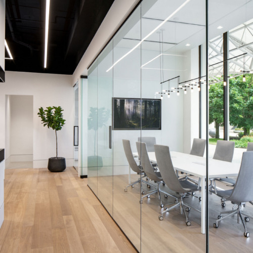 recent S&P Real Estate Offices – Vancouver office design projects