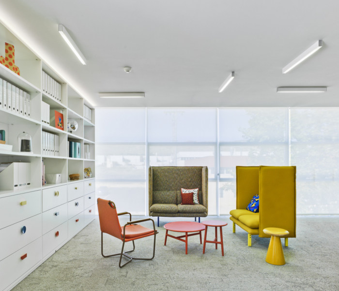Sancal Showroom and Offices - Yecla - 10