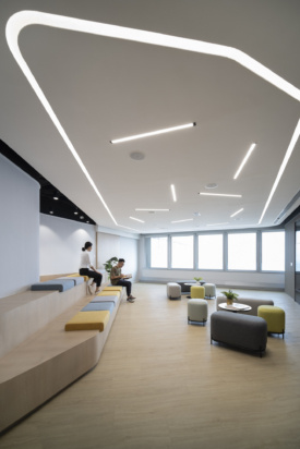 United Microelectronics Centre Offices - Hong Kong | Office Snapshots