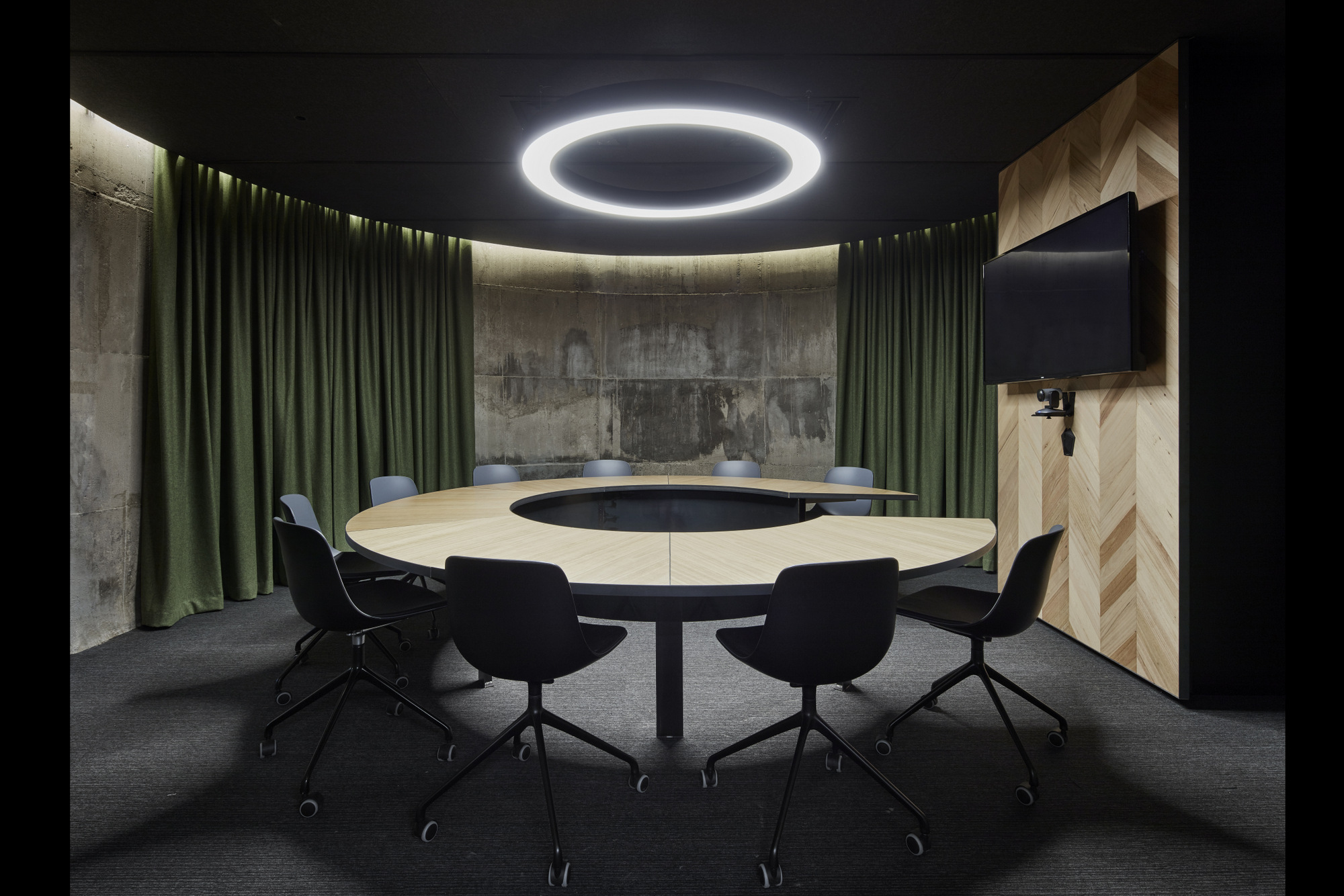 Inspiring Office Meeting Rooms Reveal Their Playful Designs