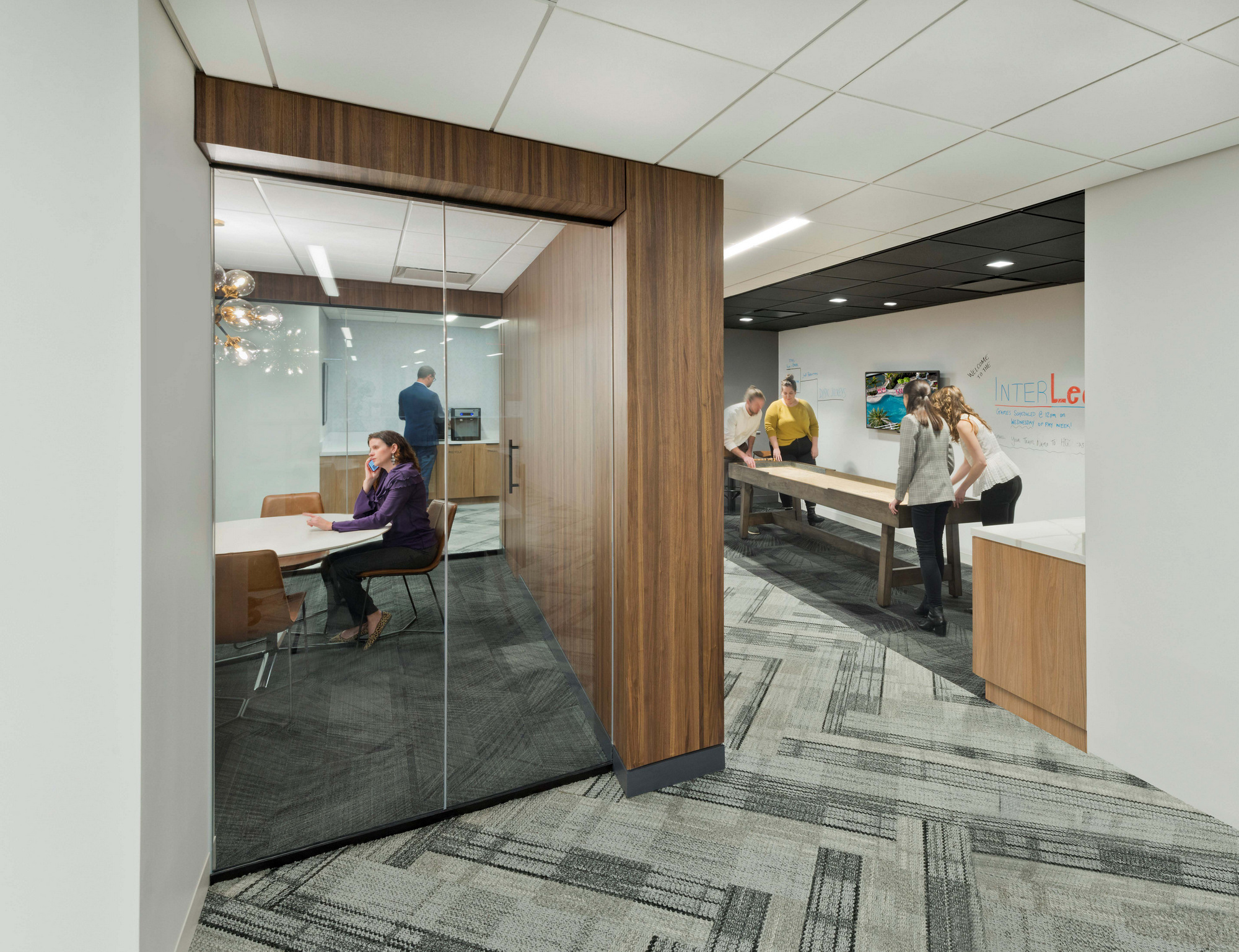 Interstate Hotel & Resorts Offices - Arlington | Office Snapshots