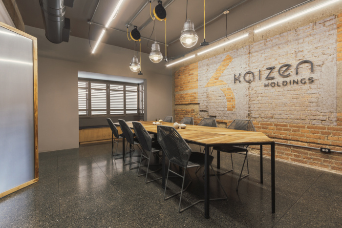 Kaizen Holdings Offices - Caracas - 1