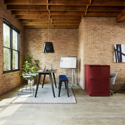 Nooi Chair - 0