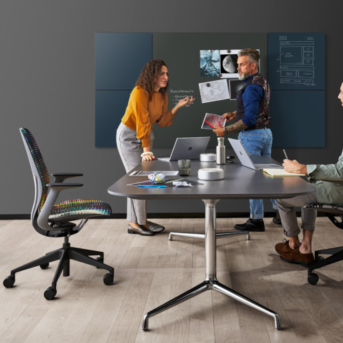 SILQ by Steelcase