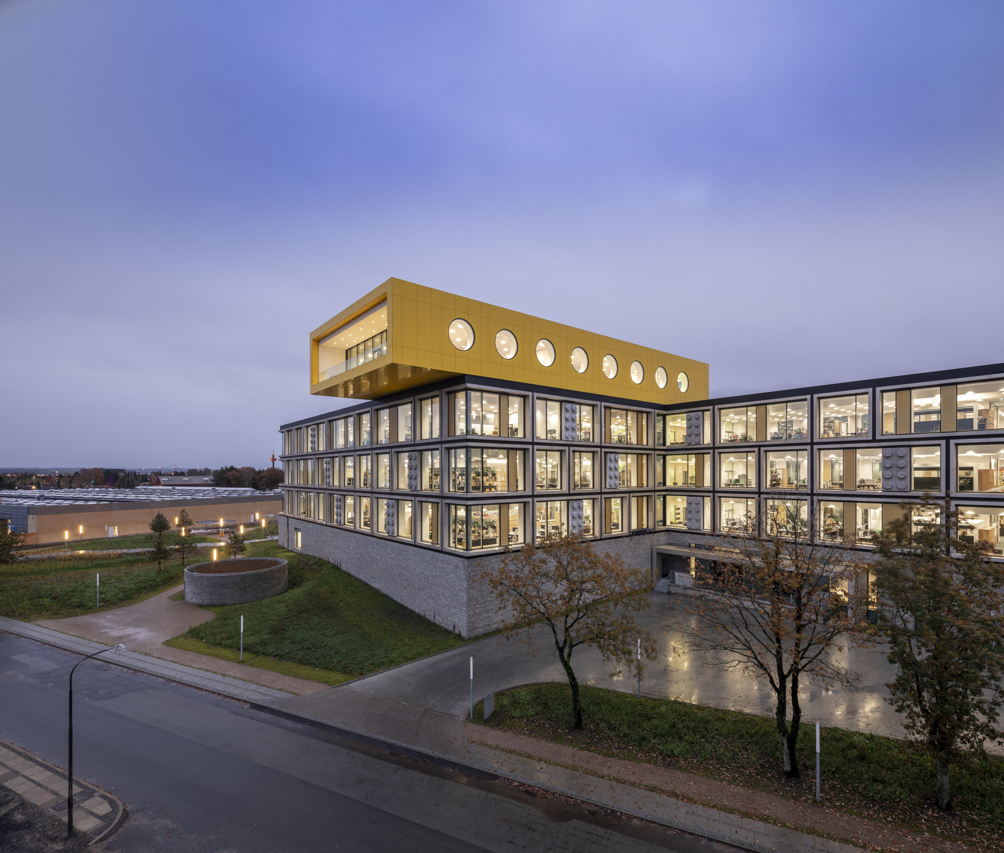 liter ukrudtsplante give LEGO Headquarters Phase One - Billund | Office Snapshots