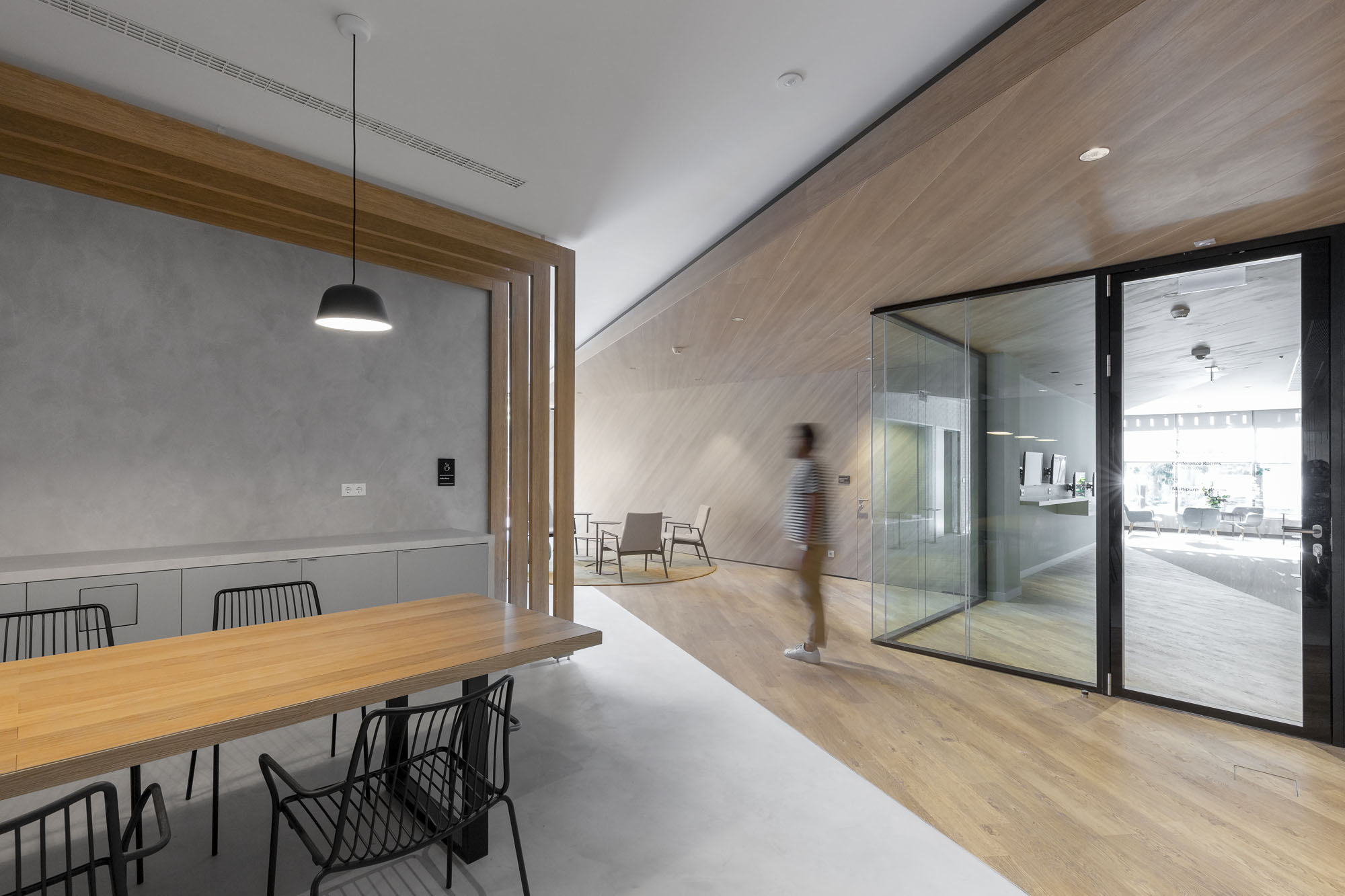 Microsoft Offices Lisbon Office Snapshots