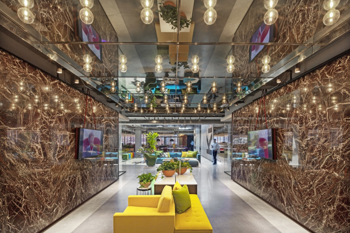 Knoll Showroom Chicago Office Snapshots