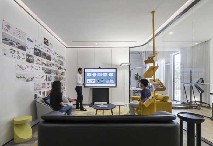 lightspace Offices and Showroom - Guangzhou - 13