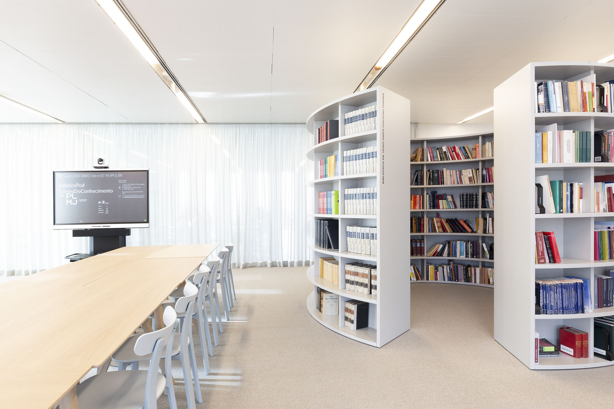 PLMJ Offices - Lisbon | Office Snapshots