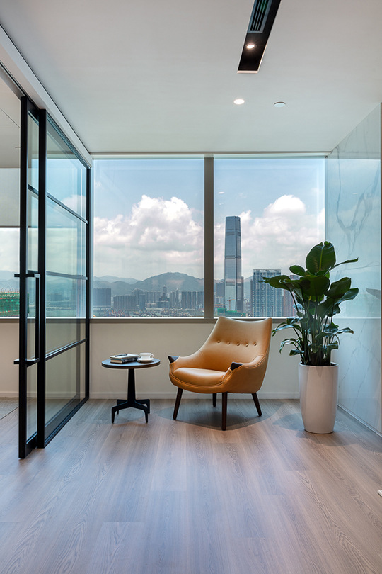 Confidential Asset Management Company Offices - Hong Kong - 7
