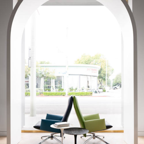 Saarinen Side Table - 0