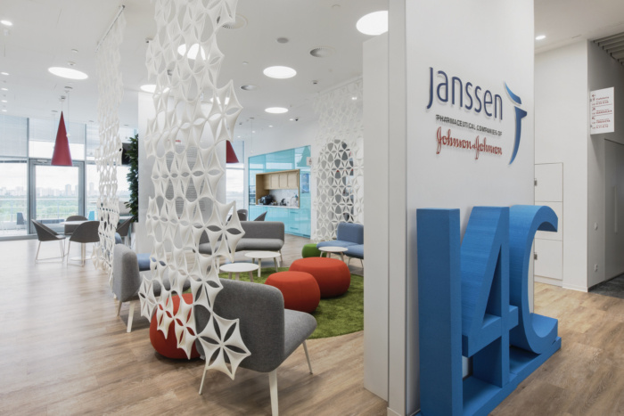 Johnson & Johnson Offices - Moscow - 17