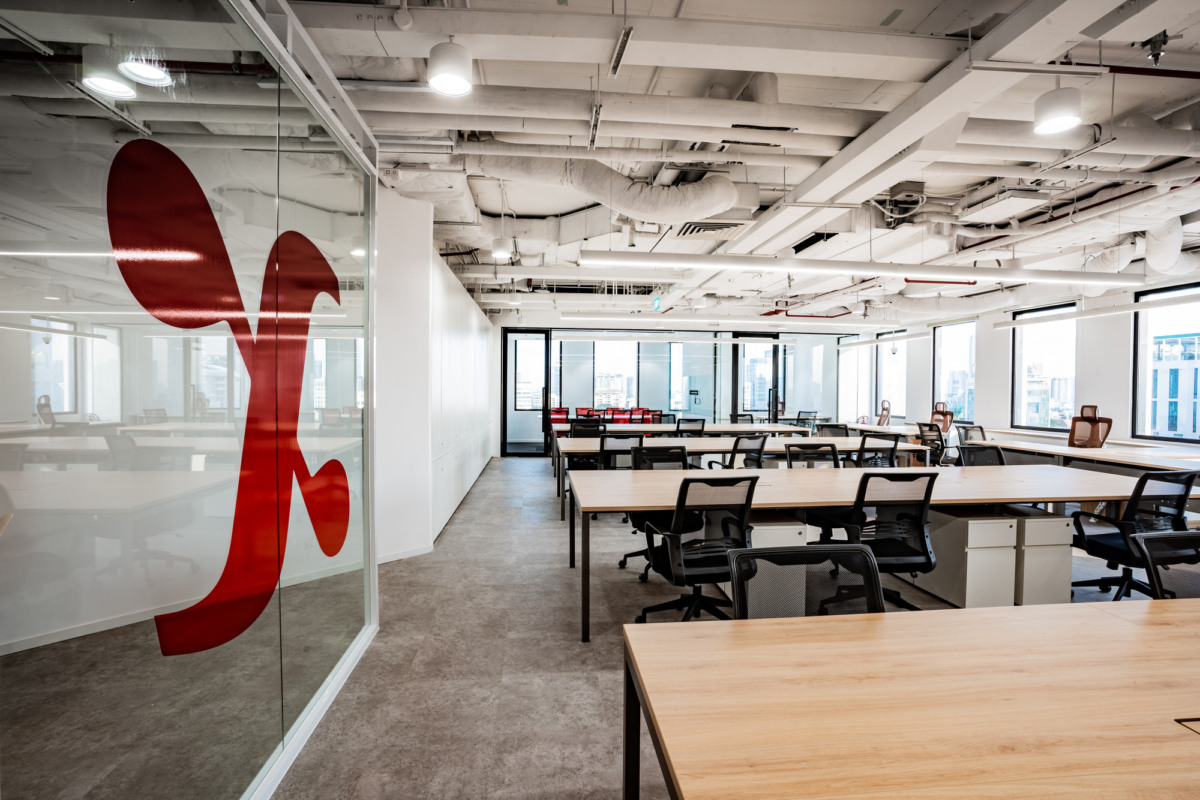 Dentsu Aegis Offices - Ho Chi Minh City | Office Snapshots