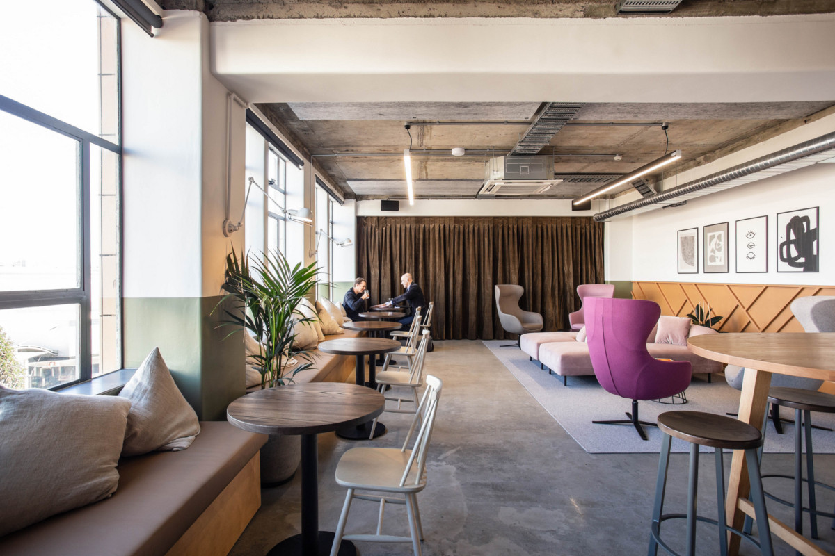 Panama Square Coworking Offices - Hamilton | Office Snapshots