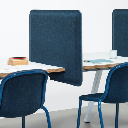 AK 1 PET Felt Workplace Divider by De Vorm