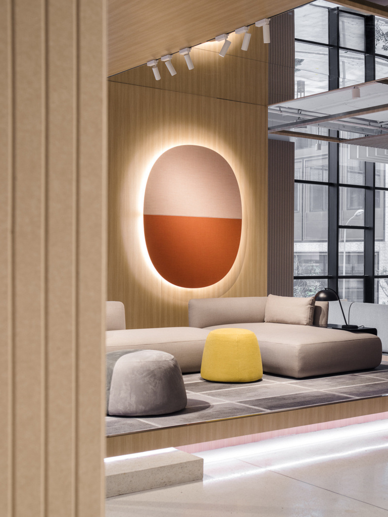 Element Plus Showroom - Shanghai | Office Snapshots