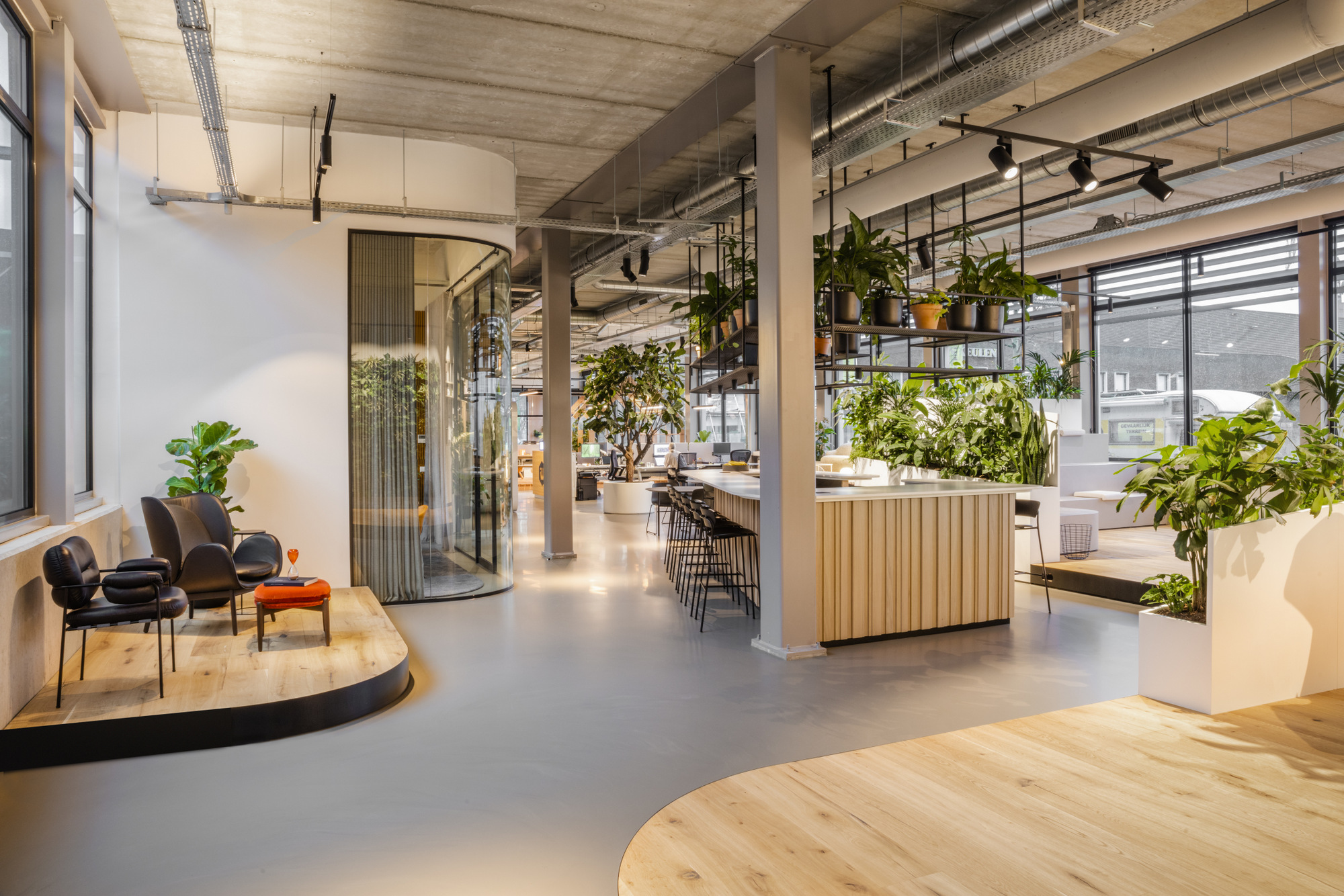 InteriorWorks Offices - Amsterdam | Office Snapshots