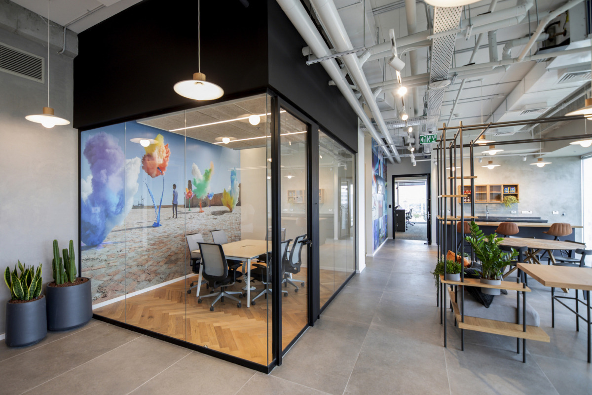 Lenovo Offices - Petah Tikva | Office Snapshots