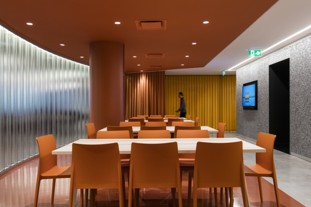 FlightHub Offices - Montreal | Office Snapshots