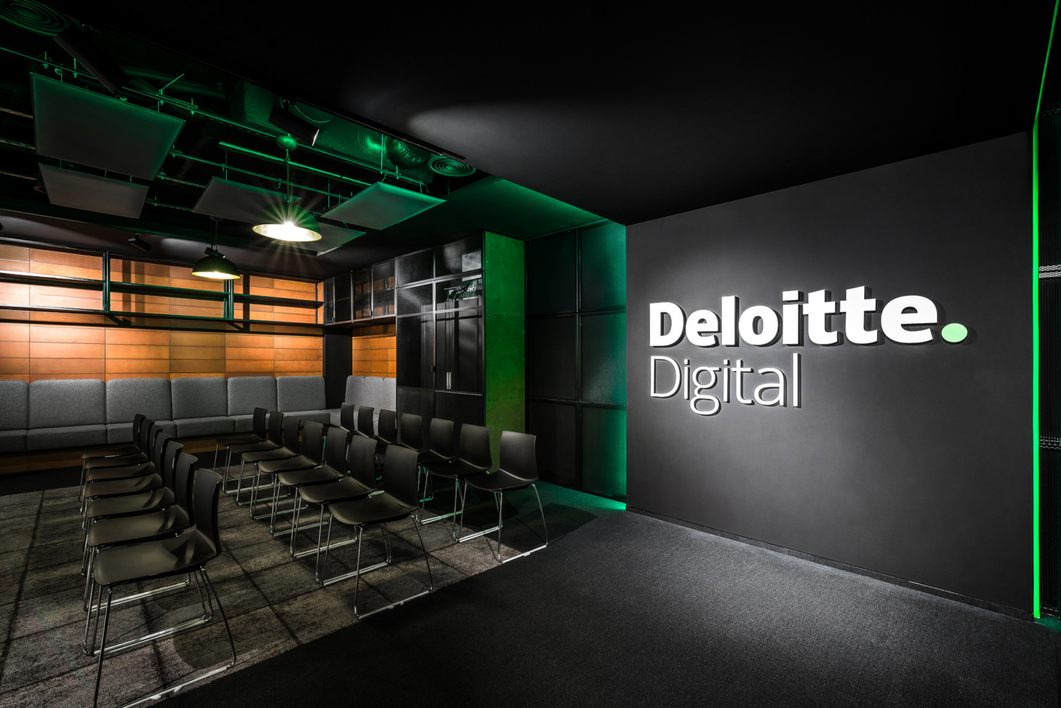 Deloitte Digital Offices - Bucharest | Office Snapshots