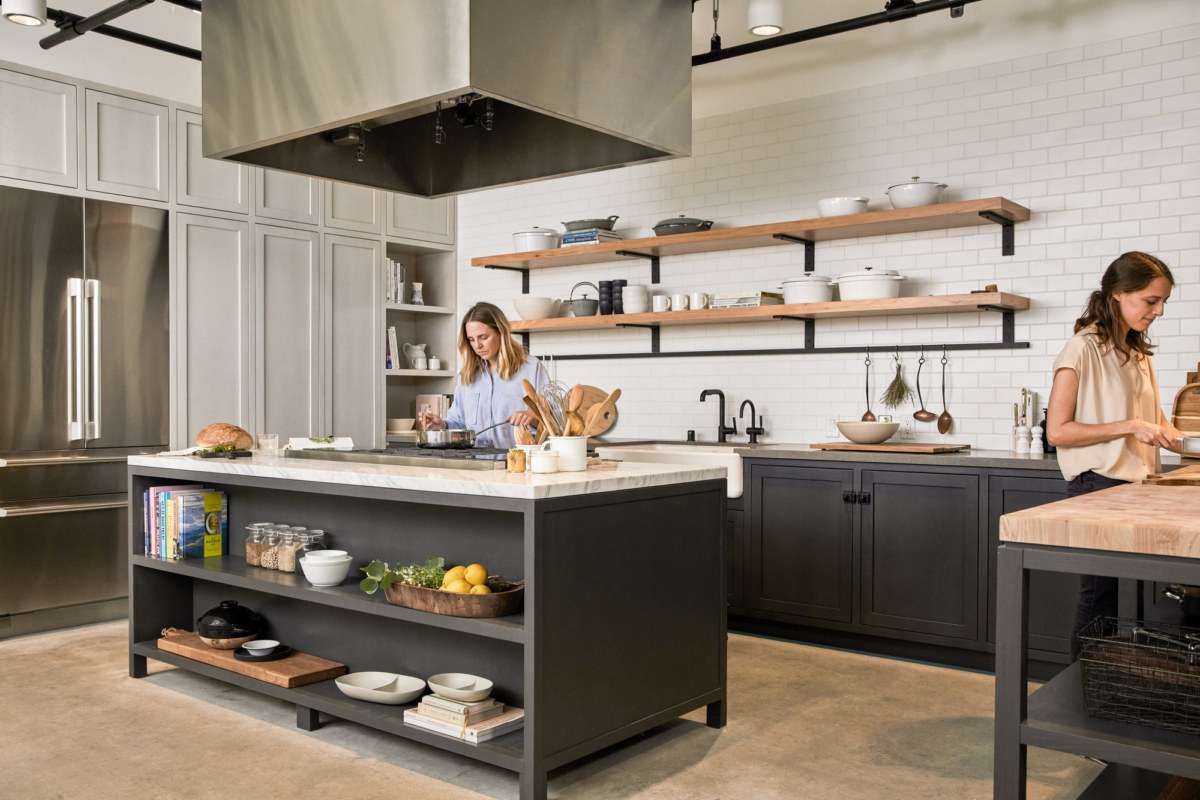 goop Offices Santa Monica Office Snapshots