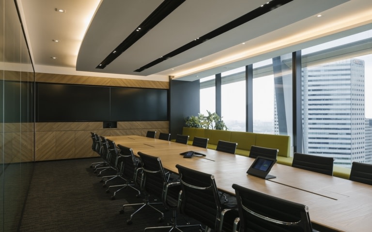 Confidential Investment Firm Offices - Singapore | Office Snapshots