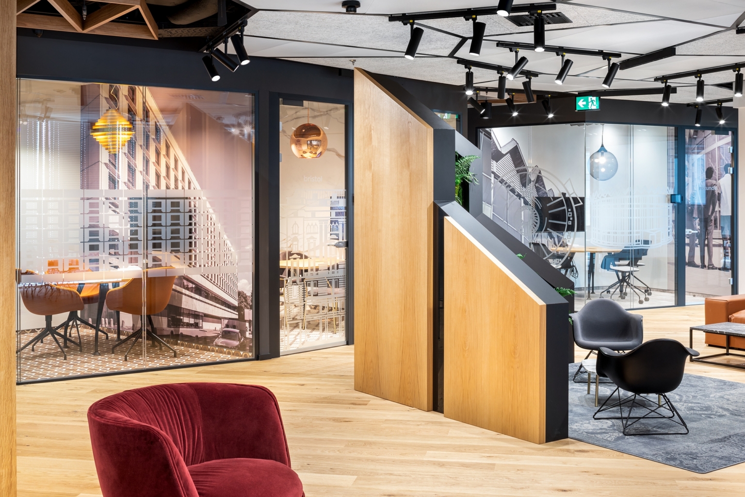 Cushman & Wakefield Offices Warsaw Office Snapshots