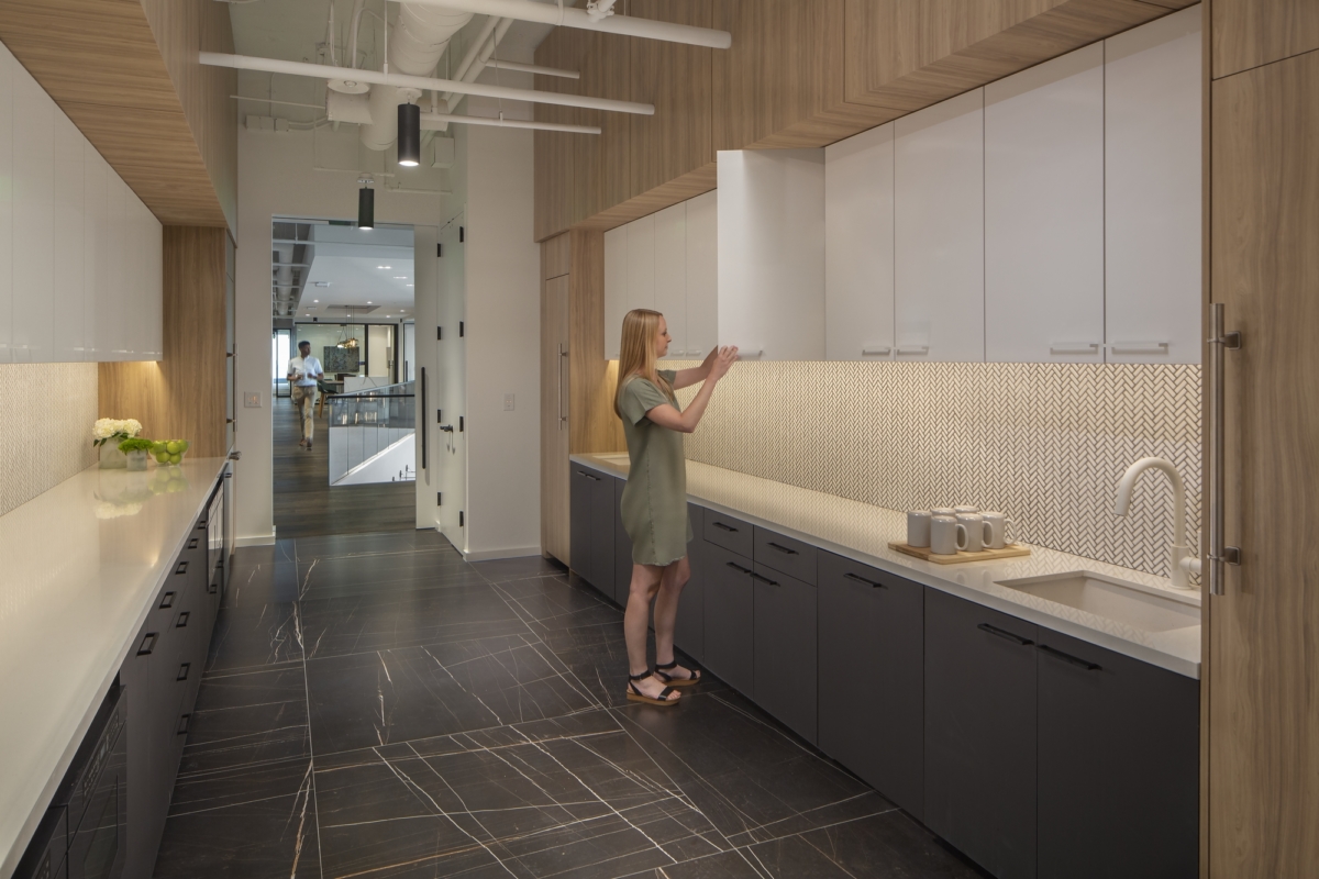 CBRE Offices - Atlanta | Office Snapshots