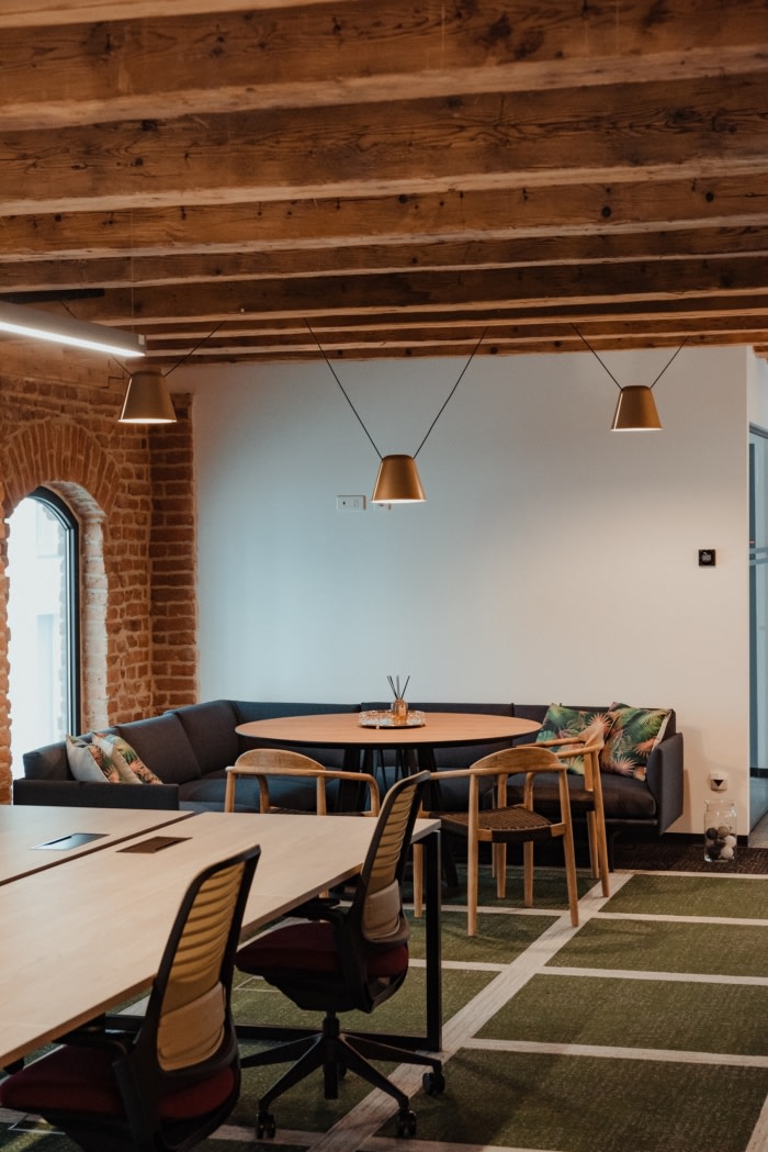Stables Coworking Offices - Cluj - 9