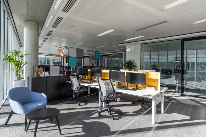 Confidential Global Pharmaceuticals Company Offices - London - 6