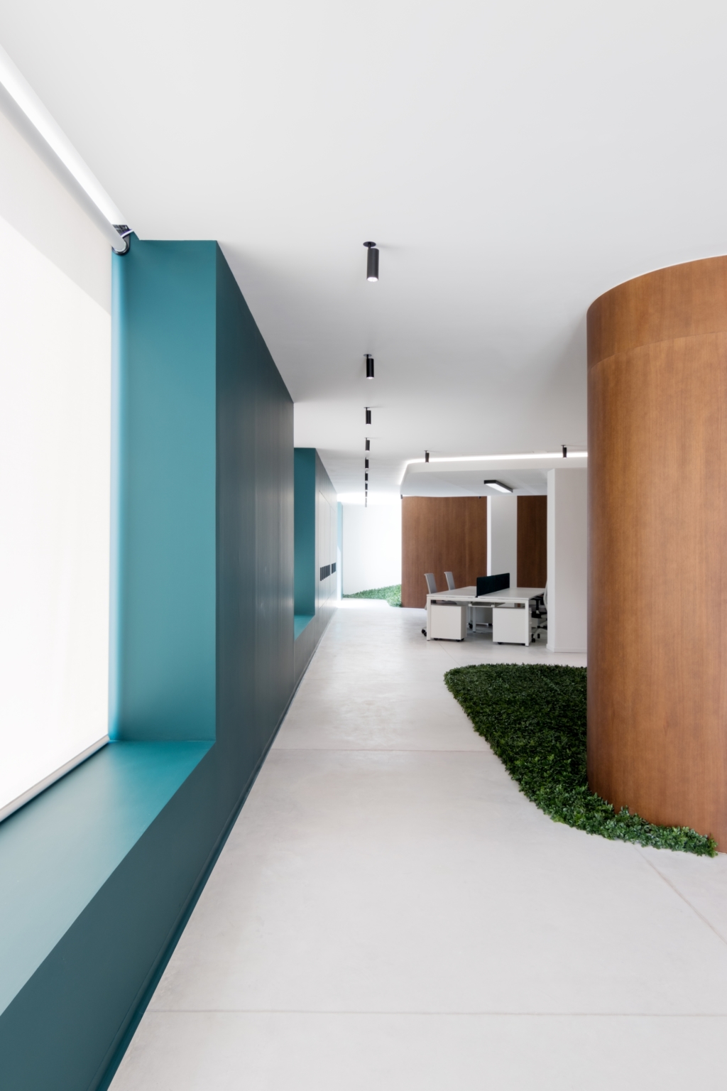 Studio 73 Offices Valencia Office Snapshots