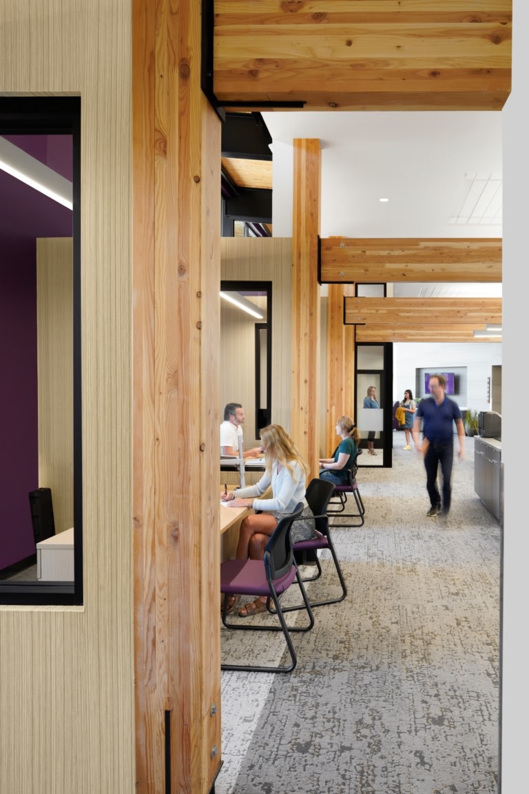 STCU Offices Sandpoint Office Snapshots