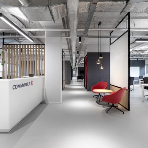 recent Commvault Offices – Utrecht office design projects