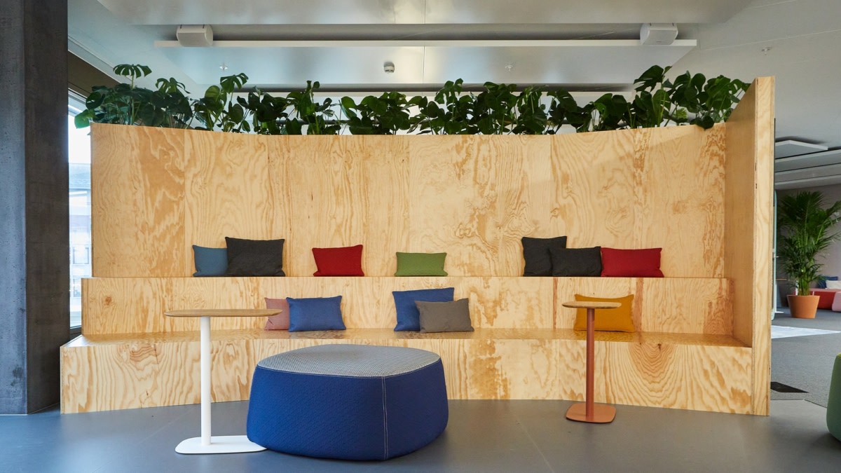 Haworth Switzerland Showroom and Offices Zurich Office Snapshots