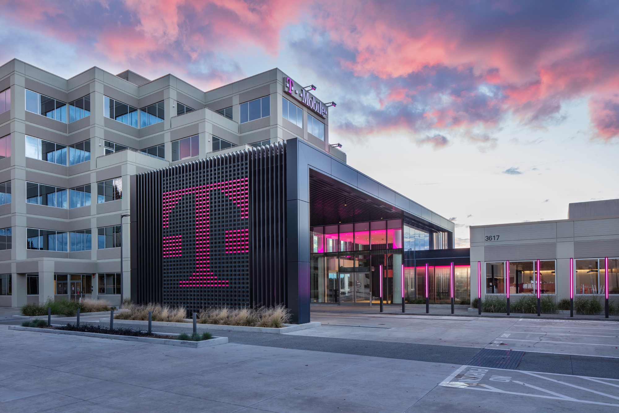 t mobile corporate office frisco photos