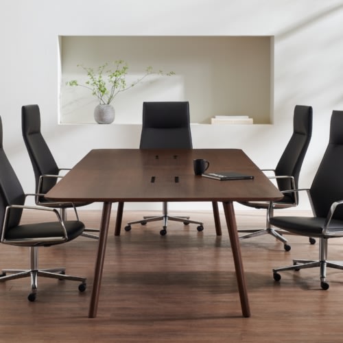 Davis furniture expands Inform table offerings - 0