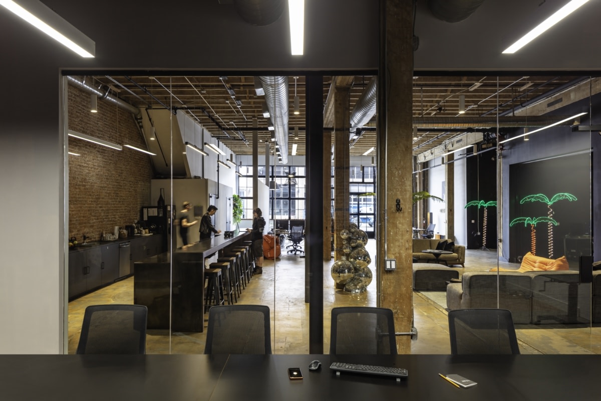 Disguise Offices - Los Angeles | Office Snapshots