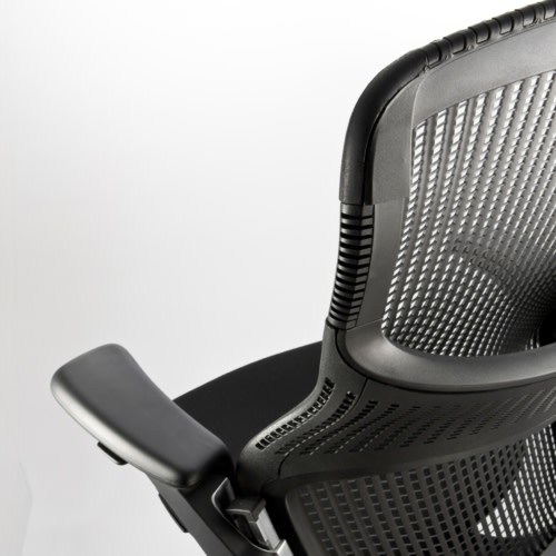 Be Task Chair by Zenith