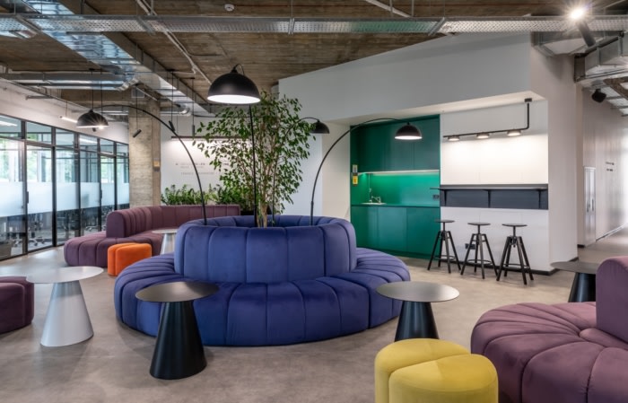 BeeWorking Holosiiv Coworking Offices - Kyiv - 12