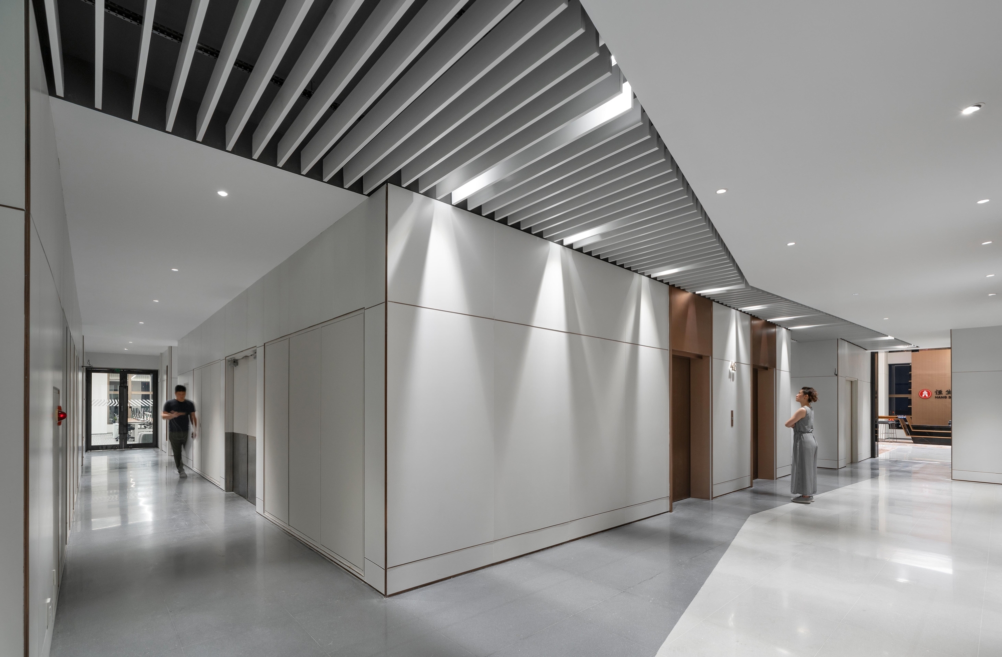 Hang Seng Bank Offices - Shanghai | Office Snapshots