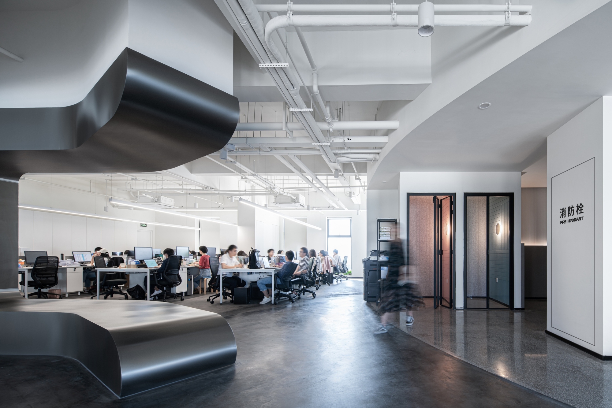 Golong Holdings Offices - Hangzhou | Office Snapshots