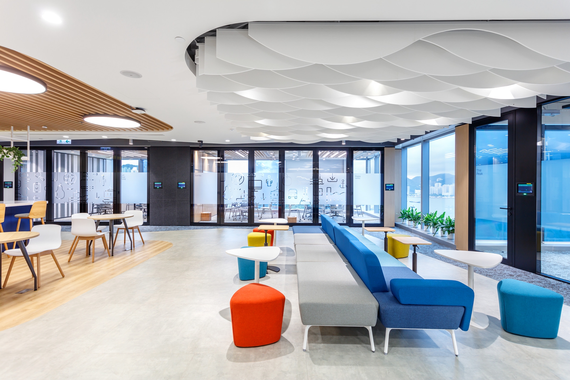 Maersk Offices - Hong Kong | Office Snapshots